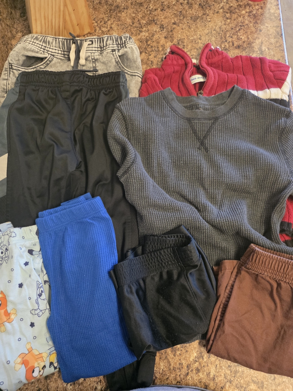 Boys Kids 8 Pc Lot 4T / 5T Clothes